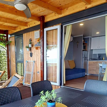 Bella Vista With Jacuzzi 1 Σπίτι διακοπών *