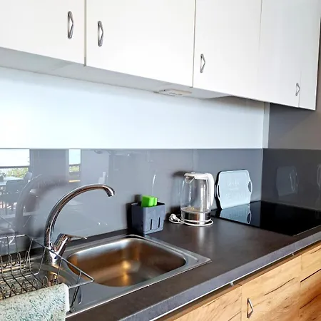 Bella Vista With Jacuzzi 1 Holiday home *