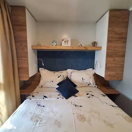 Holiday home Bella Vista With Jacuzzi 1 Omis